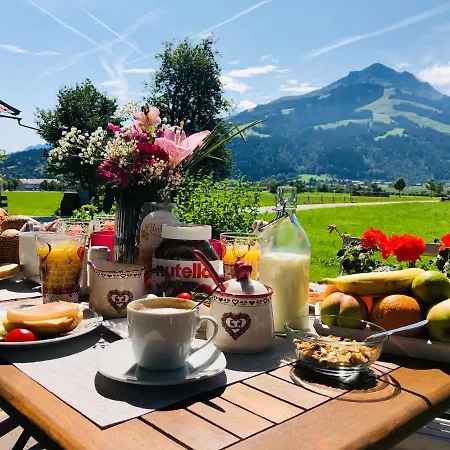 Chalet Lorraine Apartment Sankt Johann in Tirol
